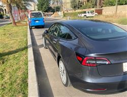 تێسلا مۆدێل 3